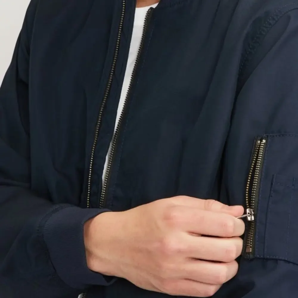 Everlane the bomber jacket Uniform in navy Size M